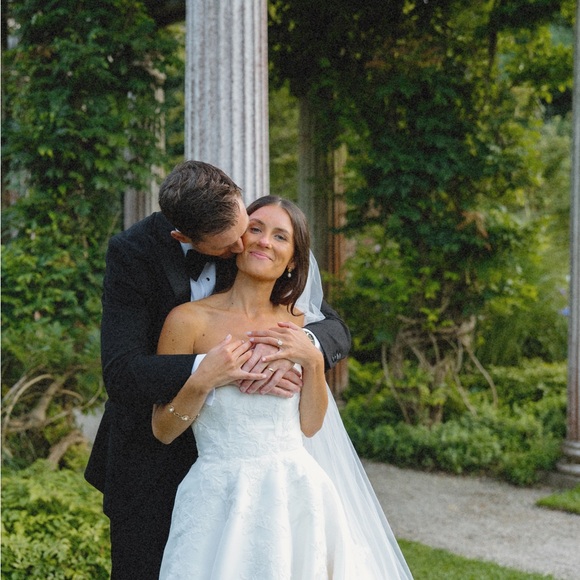 Meet your Posher, Liv - Picture 2 of 9